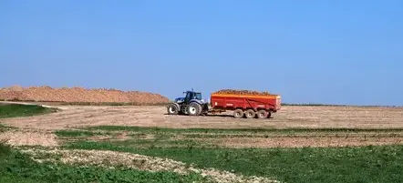 travaux agricoles Laval-1